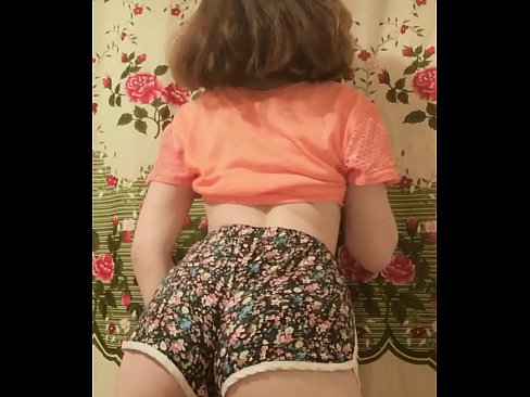 ❤️ Сексуальна молода красуня знімає шорти на камеру Супер секс у нас uk.hentai-for.ru ❌❤